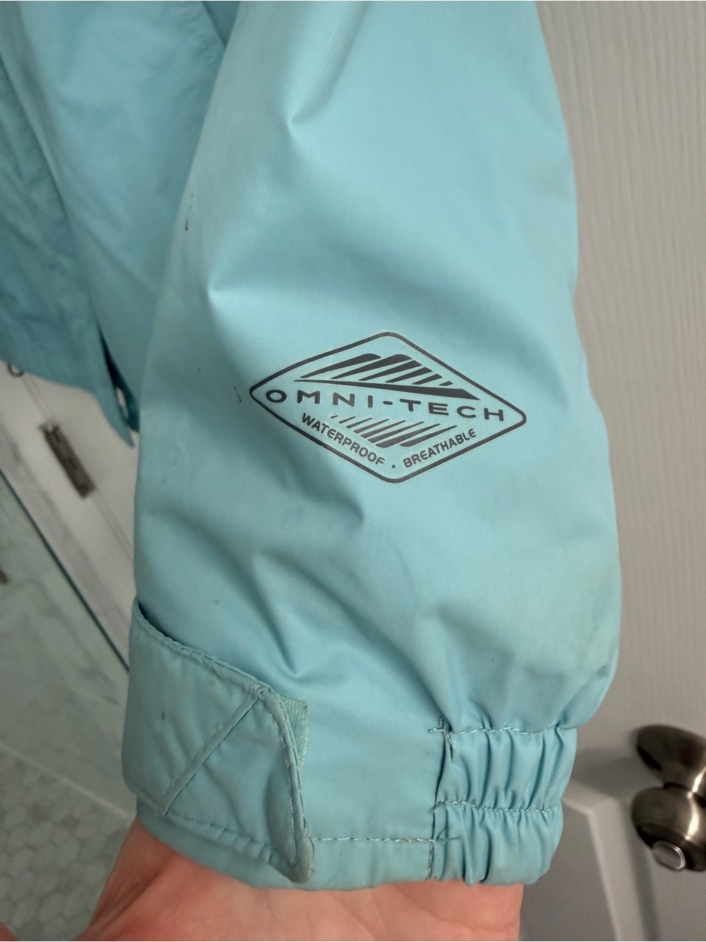 Columbia Women's Rain Jacket- Size Large - Picture 6 of 12